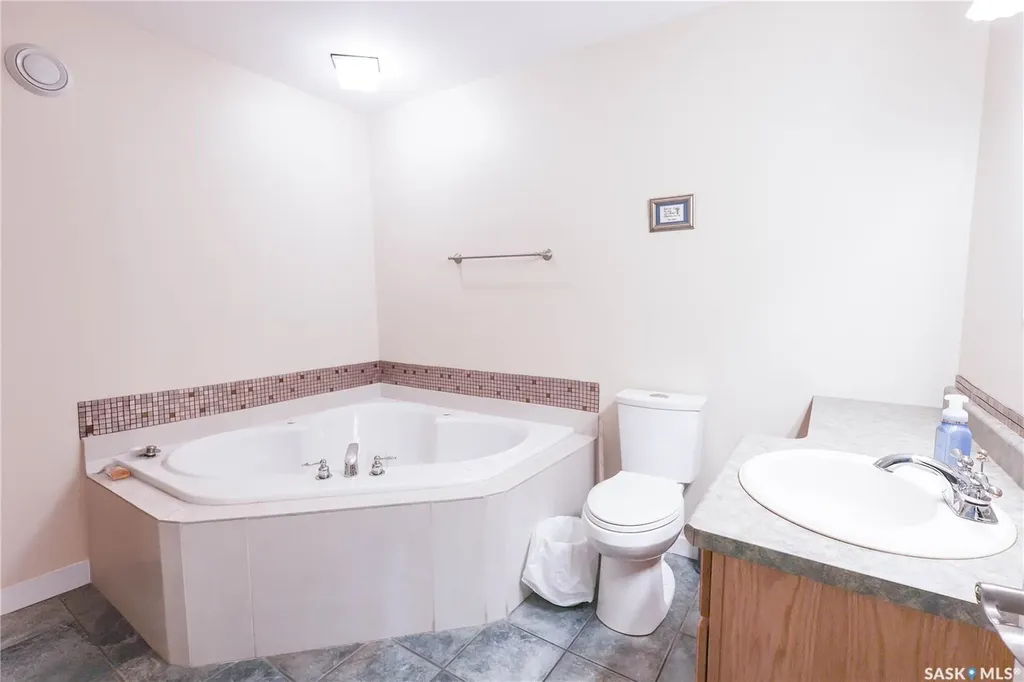 2 Poplar Place Birch Hills SK S0J 0G0