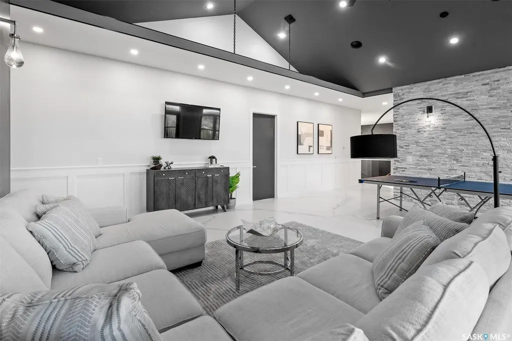 19 Abbey Road Corman Park Rm No. 344 SK S0K 2T0