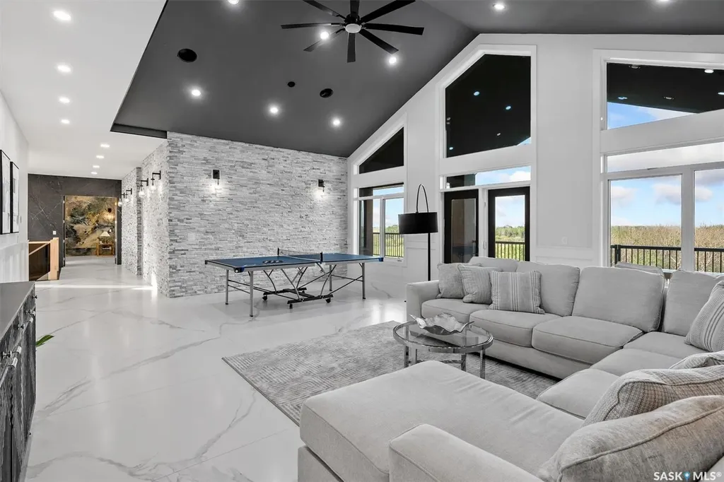 19 Abbey Road Corman Park Rm No. 344 SK S0K 2T0