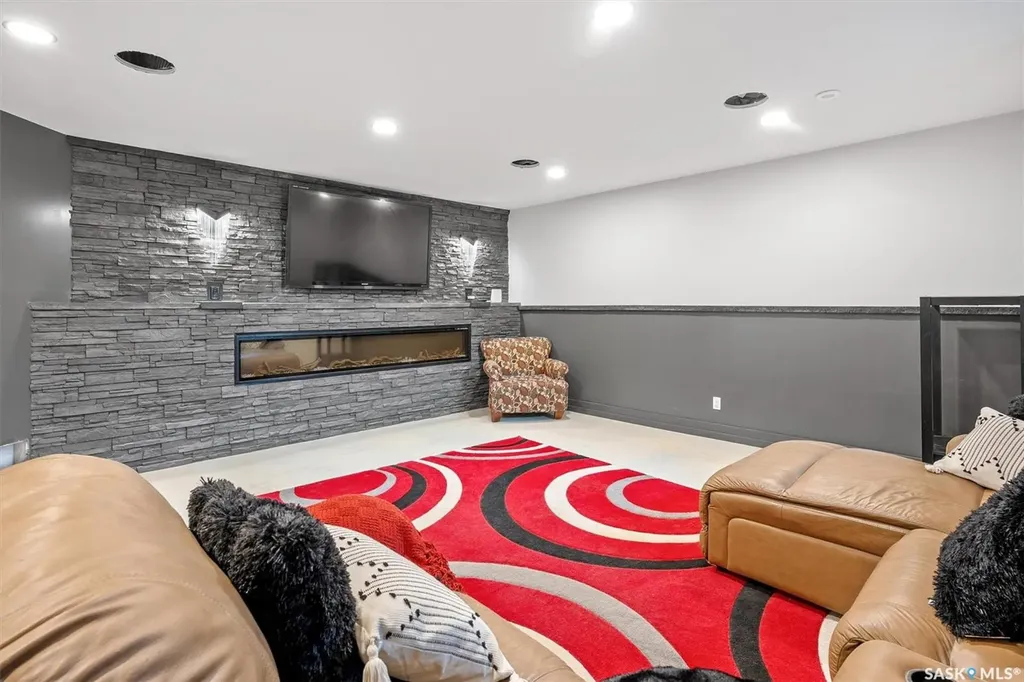 19 Abbey Road Corman Park Rm No. 344 SK S0K 2T0