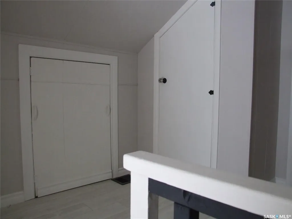 211 2nd Street W Leader SK S0N 1H0