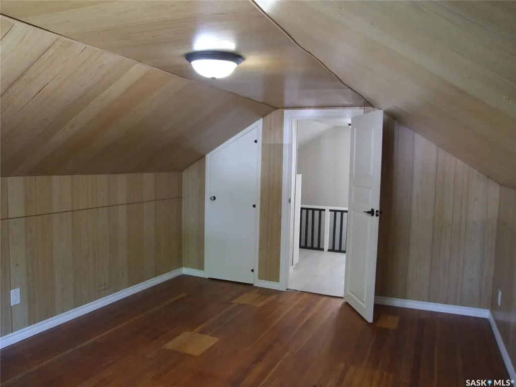 211 2nd Street W Leader SK S0N 1H0