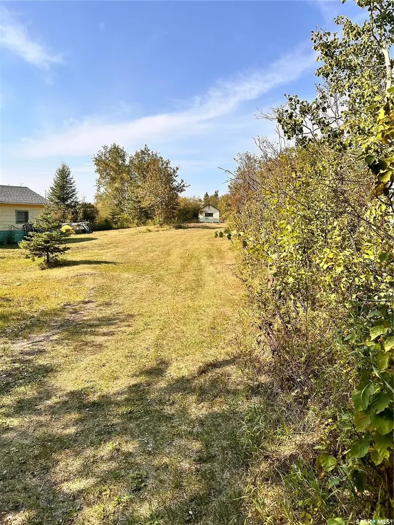 323 Lakeview Drive Keys Rm No. 303 SK S0A 3X0