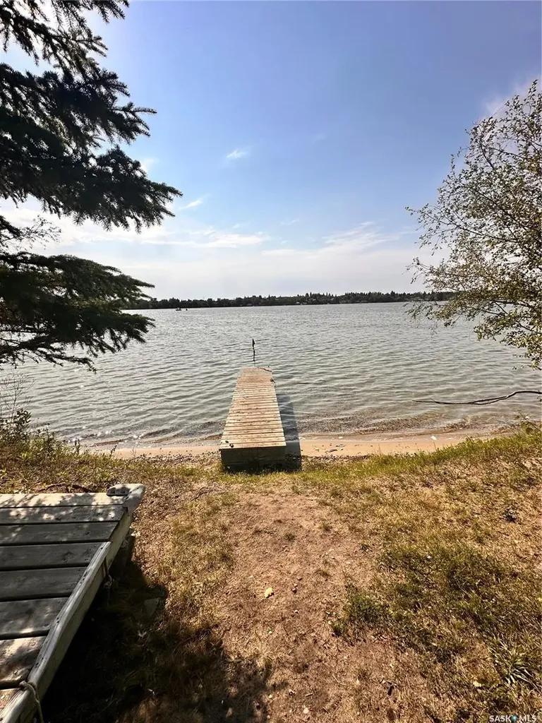 323 Lakeview Drive Keys Rm No. 303 SK S0A 3X0