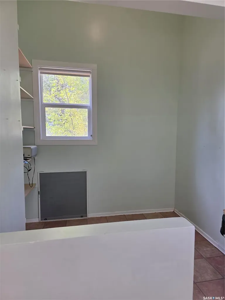 402 Minto Street Elbow SK S0H 1J0