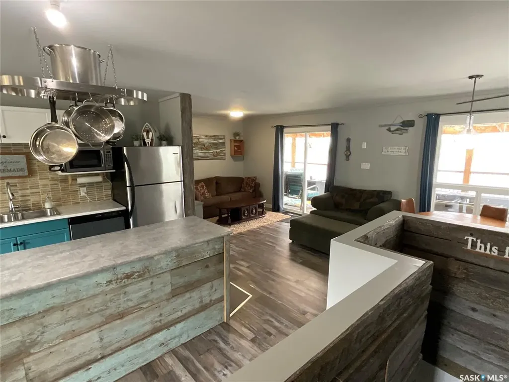 Lake Address Hoodoo Rm No. 401 SK S0K 4P0