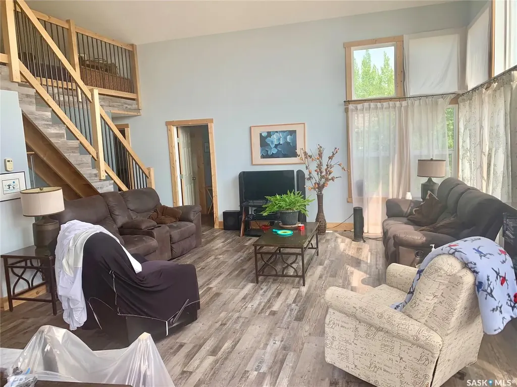 49 Lakeshore Drive Invergordon Rm No. 430 SK S0K 1A0