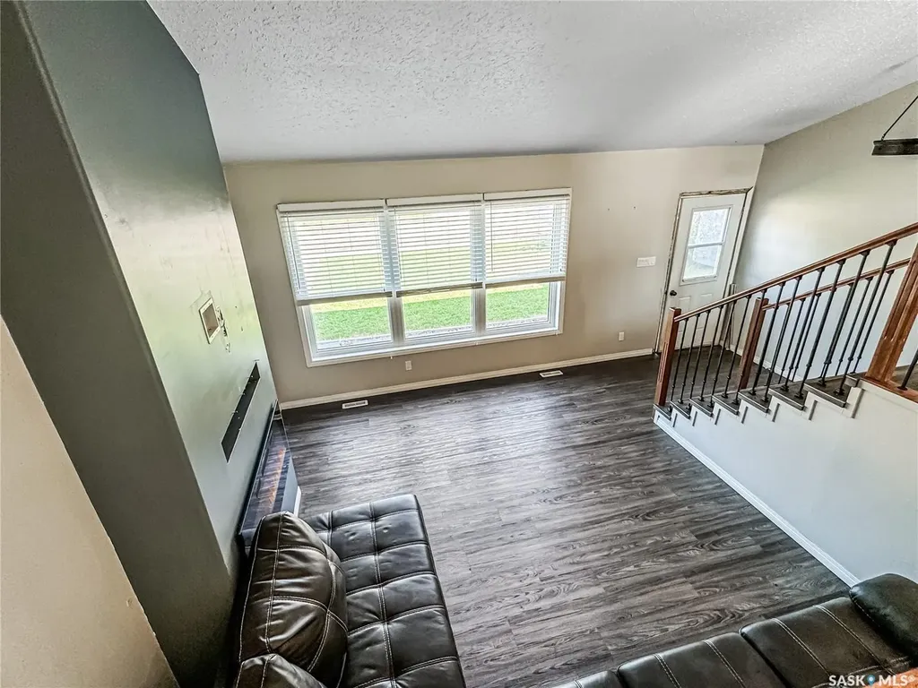 308 Finley Avenue Cut Knife SK S0M 0N0