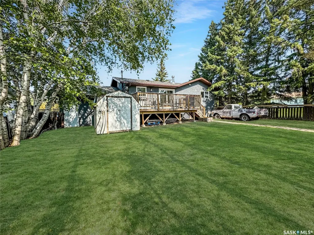 308 Finley Avenue Cut Knife SK S0M 0N0