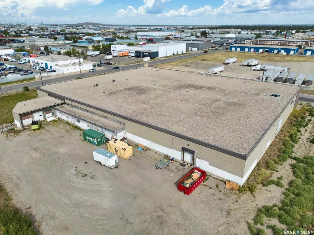 1600 Elliott Street Regina SK S4N 6L1
