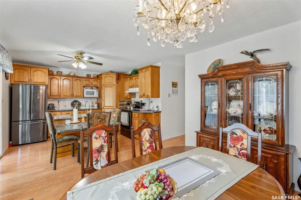 6107 Holmes Drive Buckland Rm No. 491 SK S6V 5R3