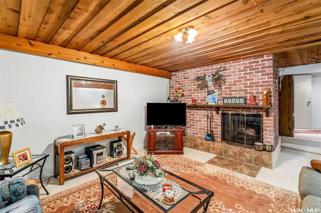 6107 Holmes Drive Buckland Rm No. 491 SK S6V 5R3