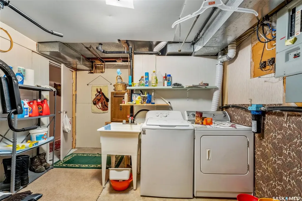 6107 Holmes Drive Buckland Rm No. 491 SK S6V 5R3