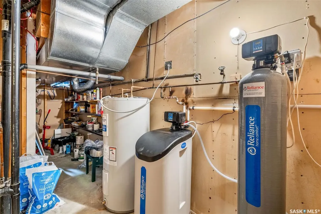 6107 Holmes Drive Buckland Rm No. 491 SK S6V 5R3