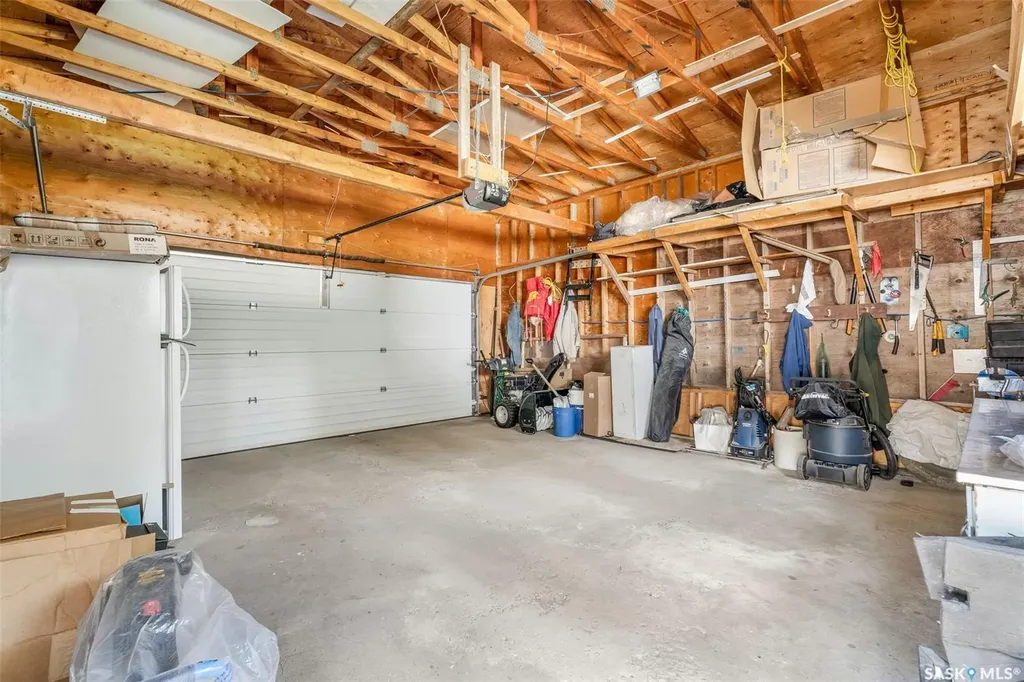 6107 Holmes Drive Buckland Rm No. 491 SK S6V 5R3