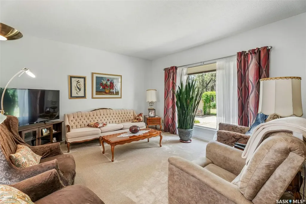 6107 Holmes Drive Buckland Rm No. 491 SK S6V 5R3