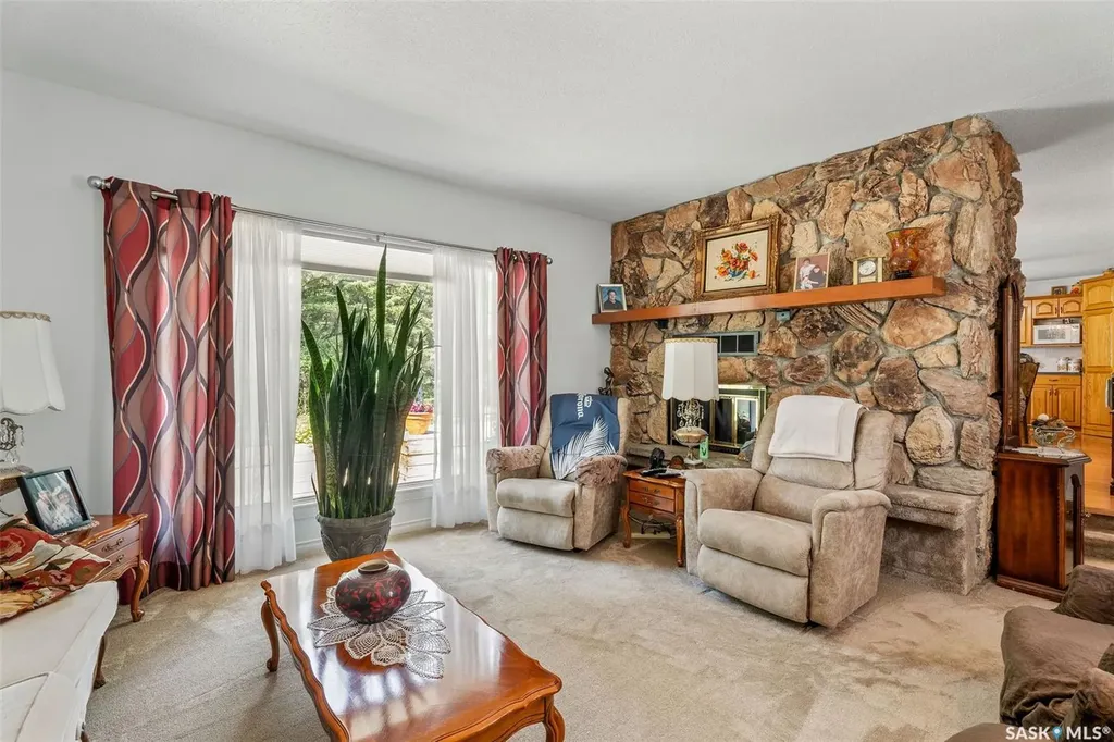 6107 Holmes Drive Buckland Rm No. 491 SK S6V 5R3