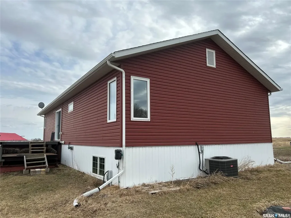 NW Rural Address Estevan Rm No. 5 SK S4A 2H7