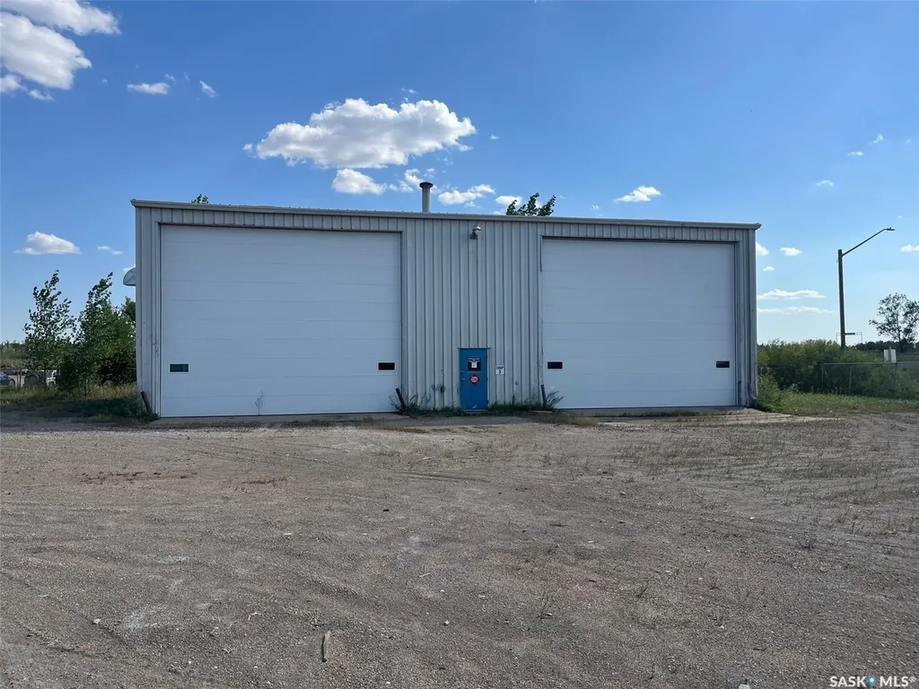 81 Highway Estevan SK S4A 2L7