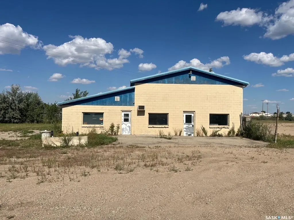 81 Highway Estevan SK S4A 2L7