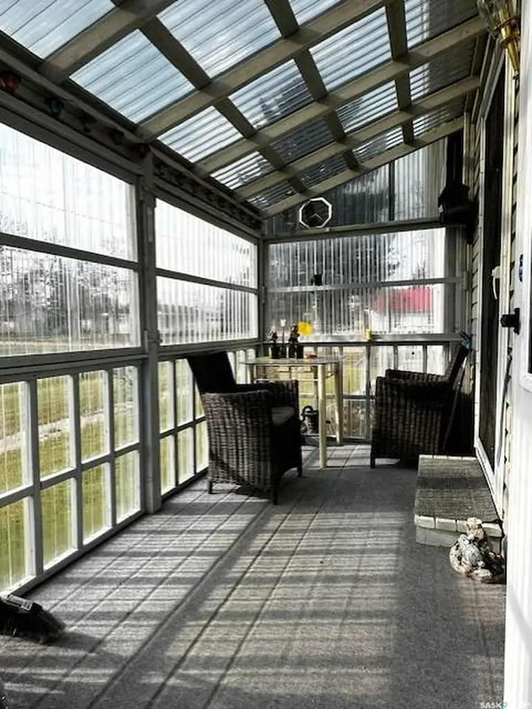215 Louis Street Neudorf SK S0A 2T0