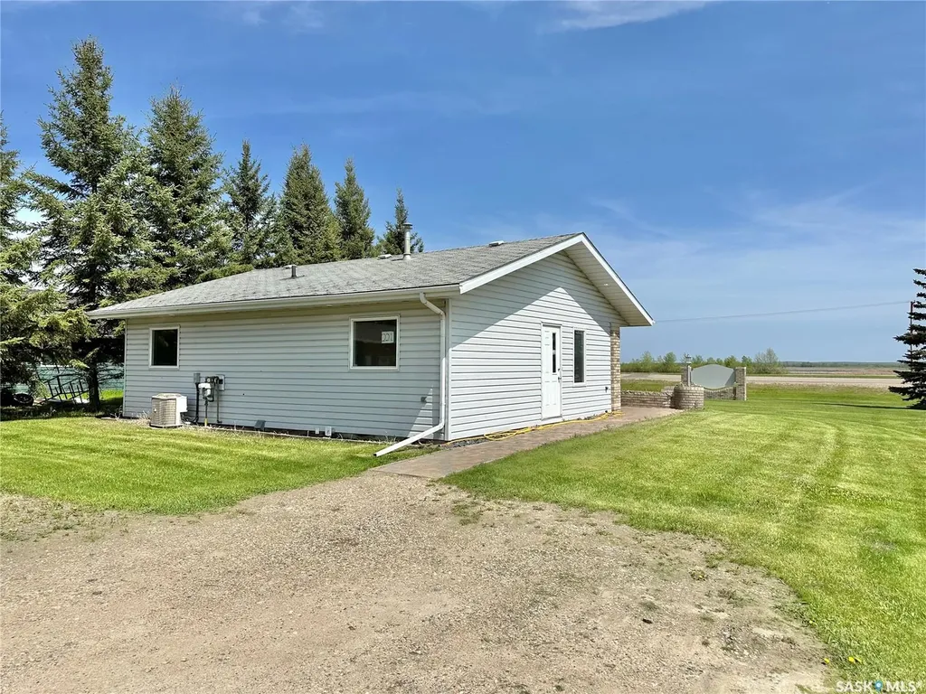 221 Highway Avenue W Debden SK S0J 0S0