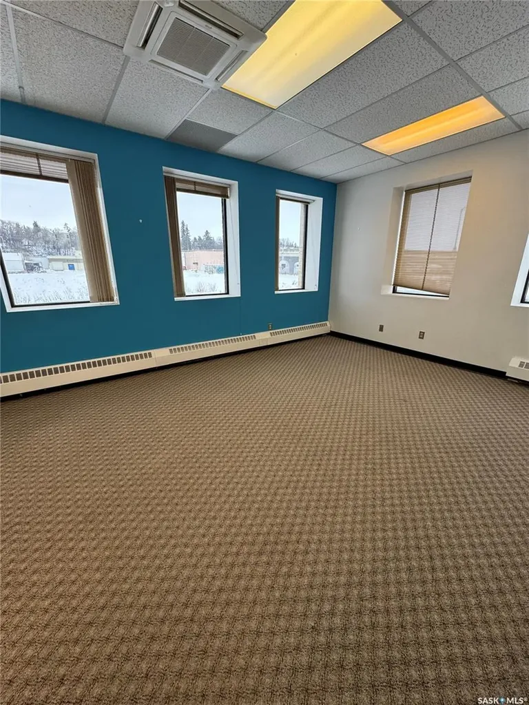 77 15th Street E Prince Albert SK S6V 1E9