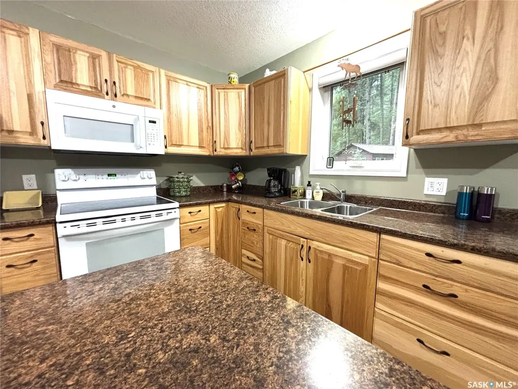 615 Pine Creek Crescent Cypress Hills Provincial Park SK S0N 1N0