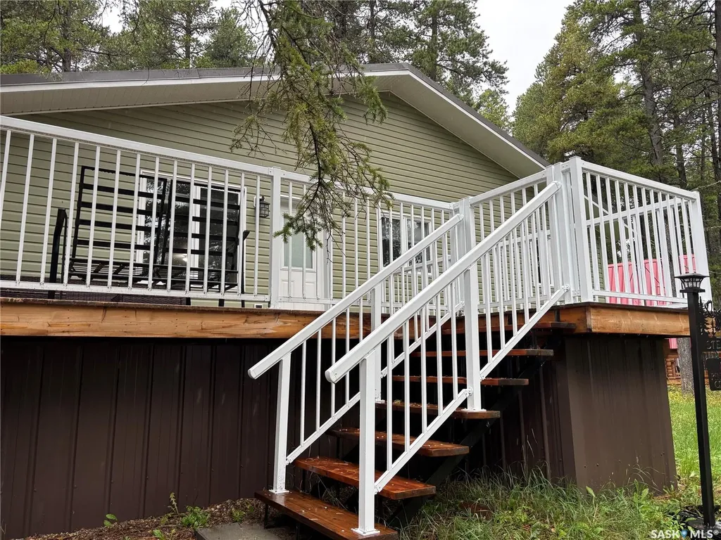 615 Pine Creek Crescent Cypress Hills Provincial Park SK S0N 1N0