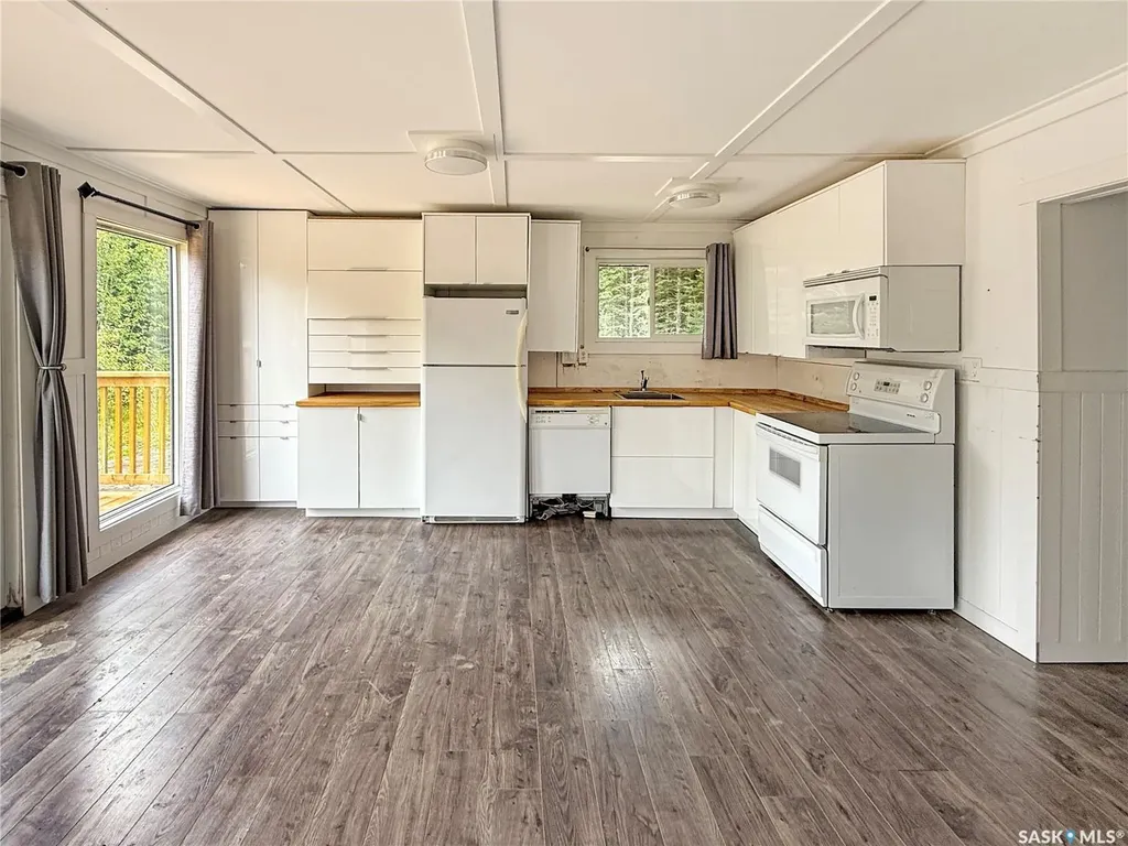 18 Cranberry Creek Crescent Candle Lake SK S0J 3E0