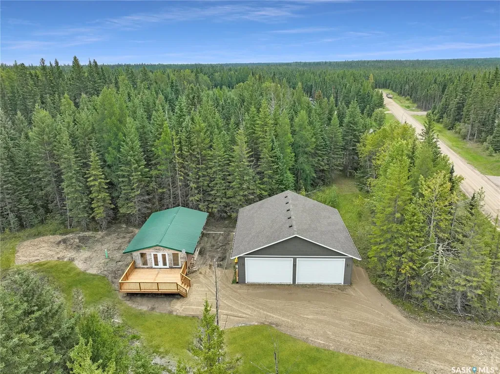 18 Cranberry Creek Crescent Candle Lake SK S0J 3E0