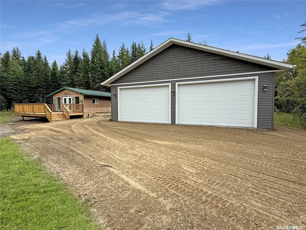 18 Cranberry Creek Crescent Candle Lake SK S0J 3E0