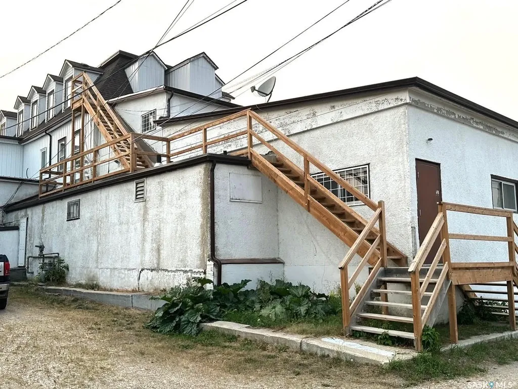 102 Churchill Street Hudson Bay SK S0E 0Y0
