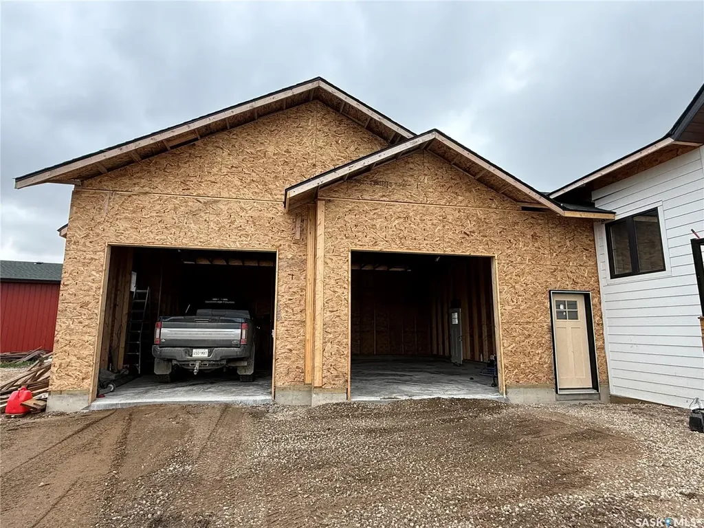 45 Pape Drive Humboldt Rm No. 370 SK S0K 2A0