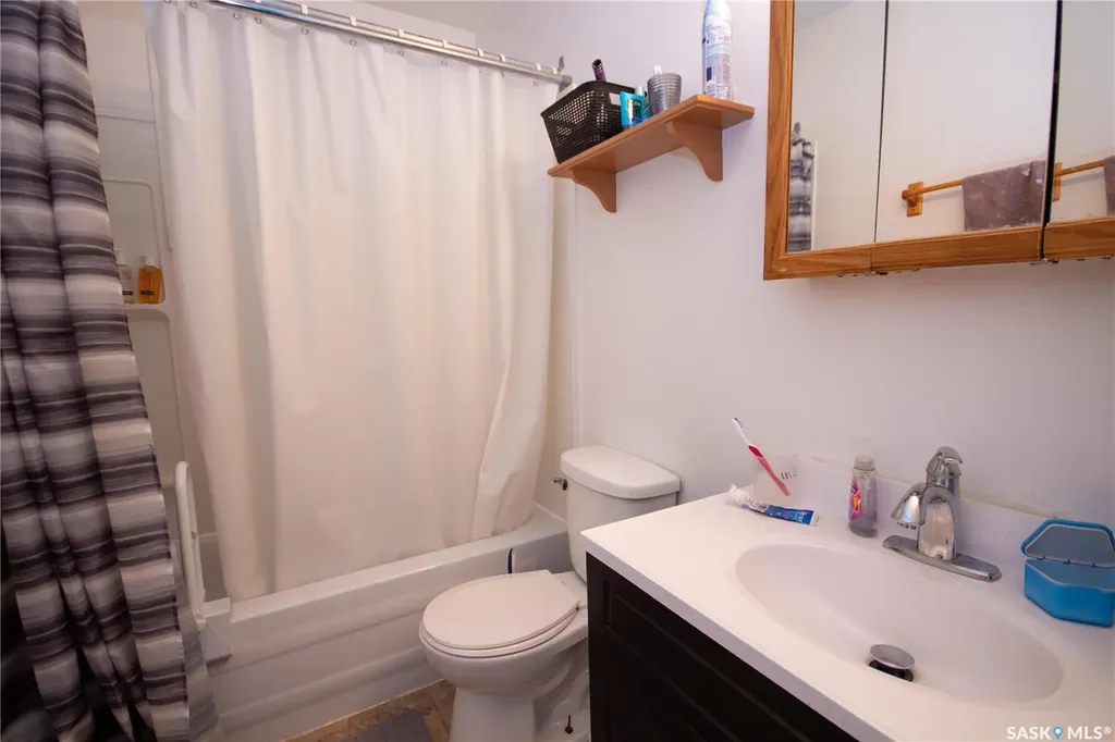 365 3rd Avenue Crescent Battleford SK S0M 0E0