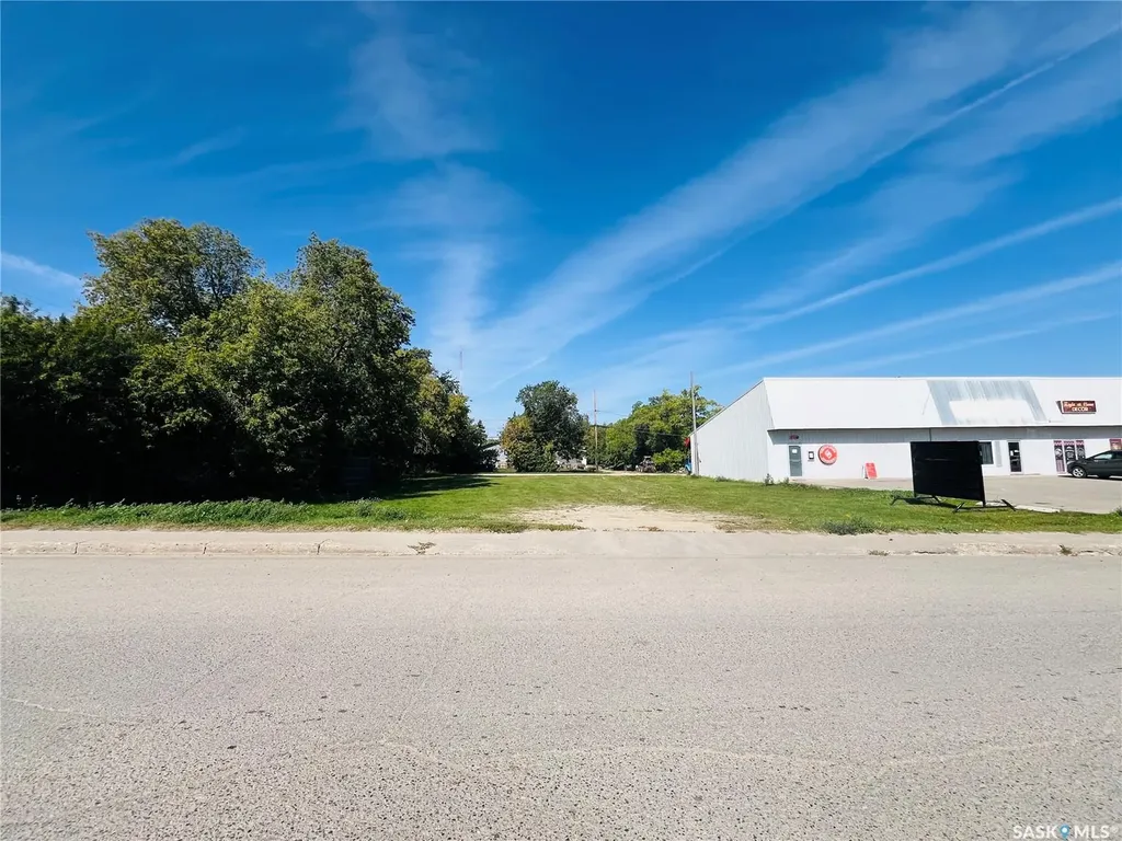 512 Main Street Moosomin SK S0G 3N0