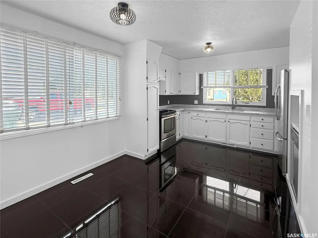 231 29th Street Battleford SK S0M 1X0