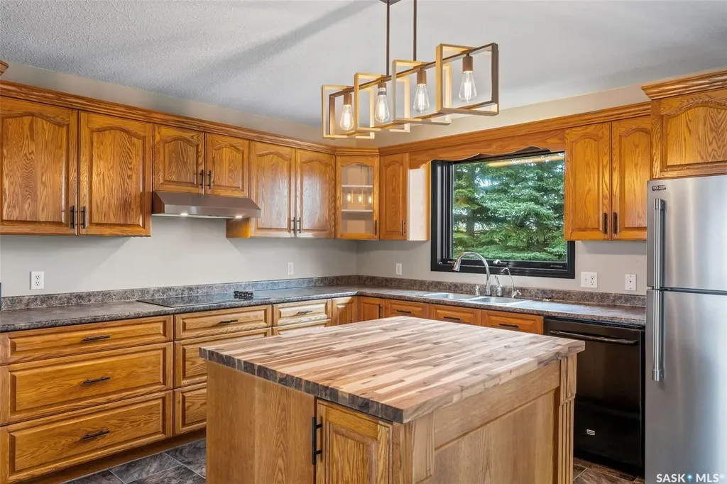 14 Poplar Drive Birch Hills SK S0J 0G0