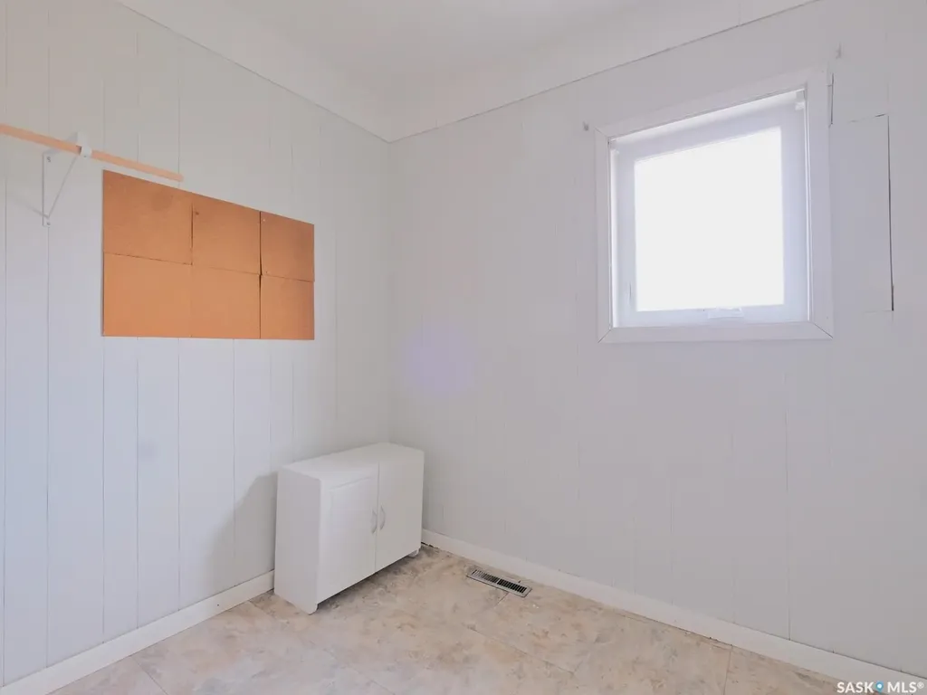 311 5th Avenue W Biggar SK S0K 0M0