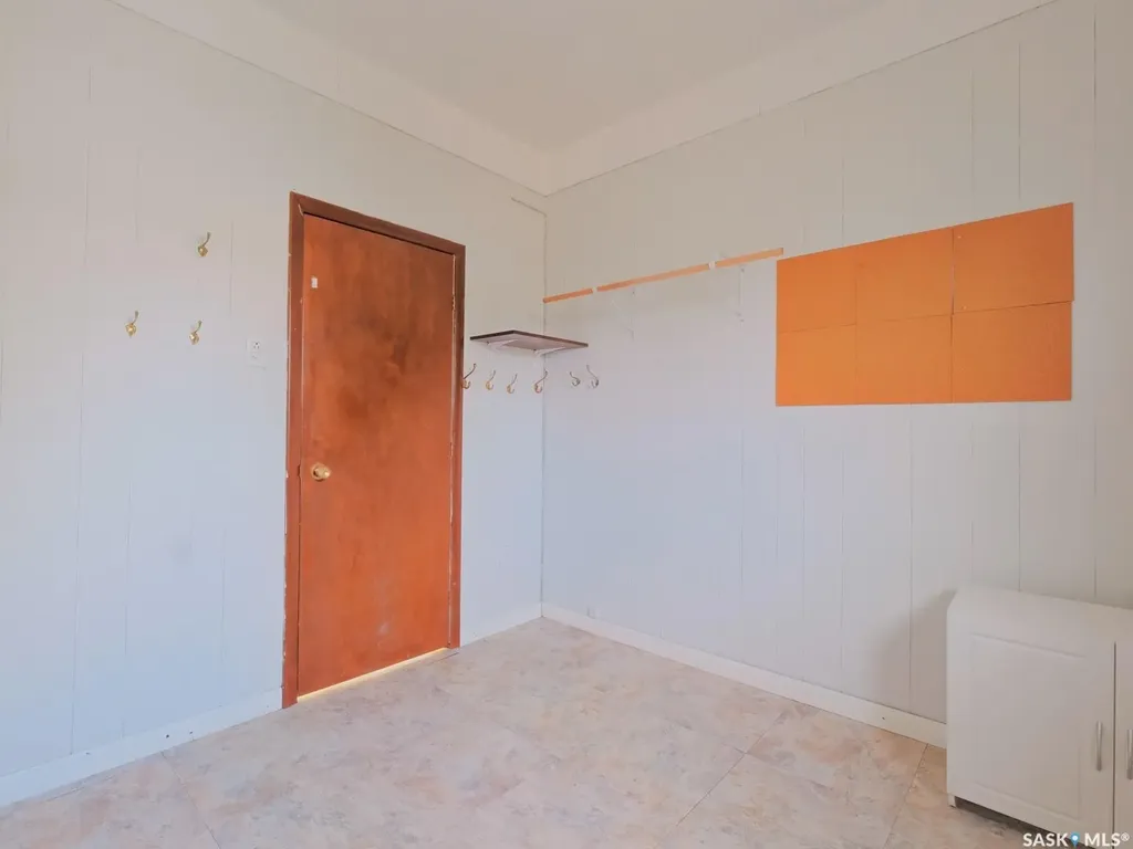 311 5th Avenue W Biggar SK S0K 0M0