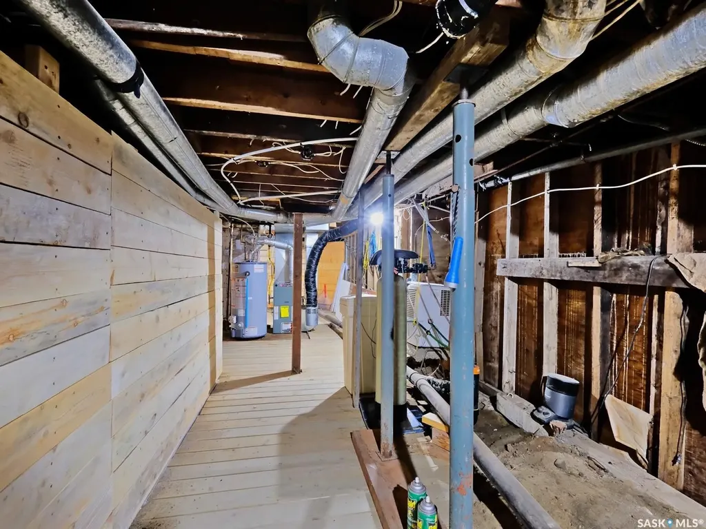 311 5th Avenue W Biggar SK S0K 0M0