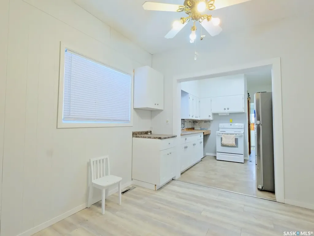 311 5th Avenue W Biggar SK S0K 0M0