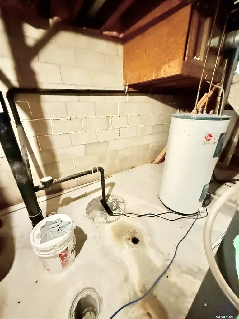 103 3rd Avenue Hanley SK S0G 2E0