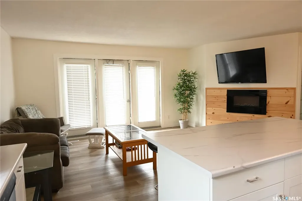 103 3rd Avenue Hanley SK S0G 2E0