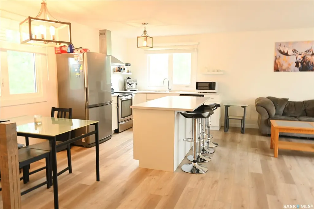 103 3rd Avenue Hanley SK S0G 2E0