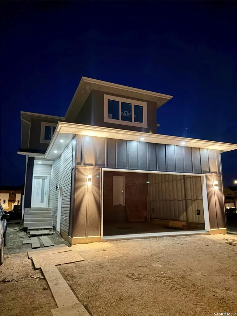 715 Nazarali Lane Saskatoon SK S7V 1X4
