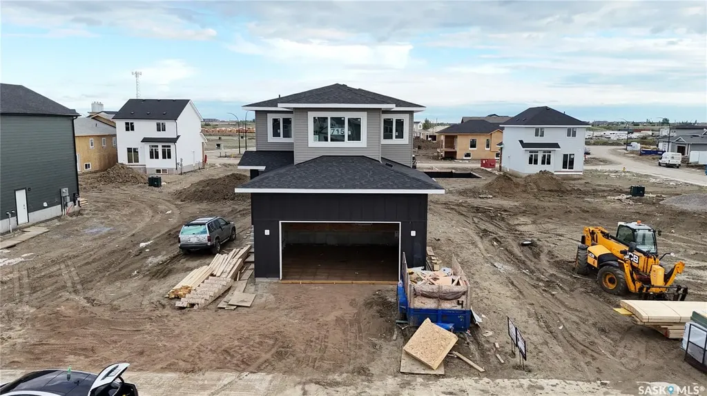 715 Nazarali Lane Saskatoon SK S7V 1X4