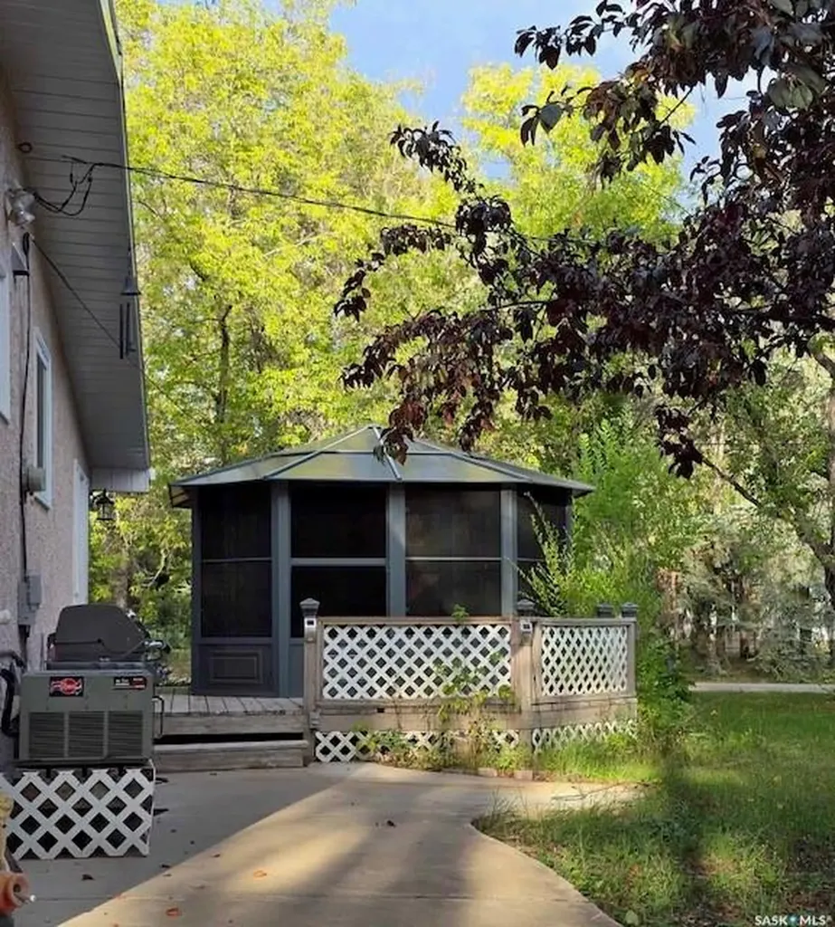 474 Pine Drive Buckland Rm No. 491 SK S6V 5R3