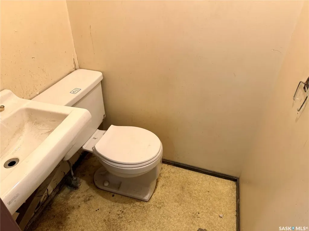 1161 98th Street North Battleford SK S9A 0L7
