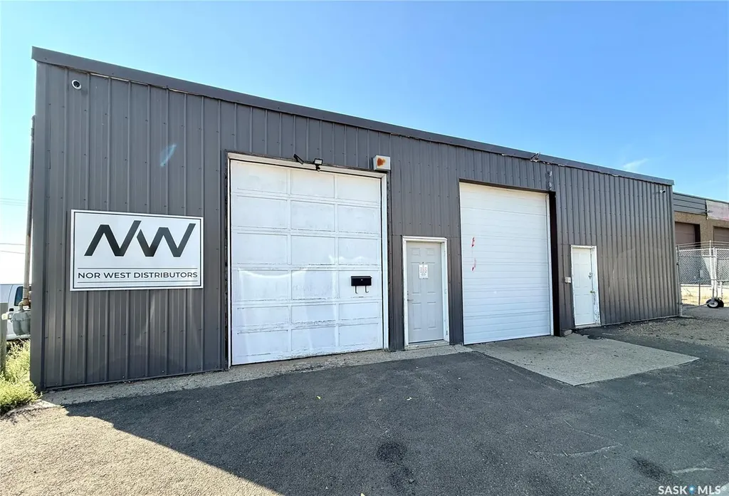1161 98th Street North Battleford SK S9A 0L7